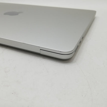 MacBook Air M4 / 13インチ / 2025 / 16GB / 256GB / シルバー / ランク:B / MW0W3J/A / 【中古品管理番号:41301】