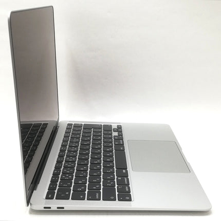 MacBook Air M1 / 13インチ / Mid2020 / 8GB / 512GB / シルバー / ランク:B / MGNA3J/A / 【中古品管理番号:41302】