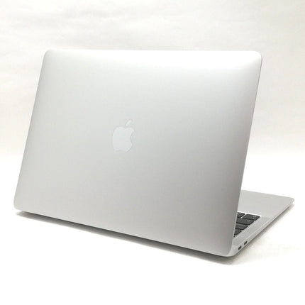 MacBook Air M1 / 13インチ / Mid2020 / 8GB / 512GB / シルバー / ランク:B / MGNA3J/A / 【中古品管理番号:41302】