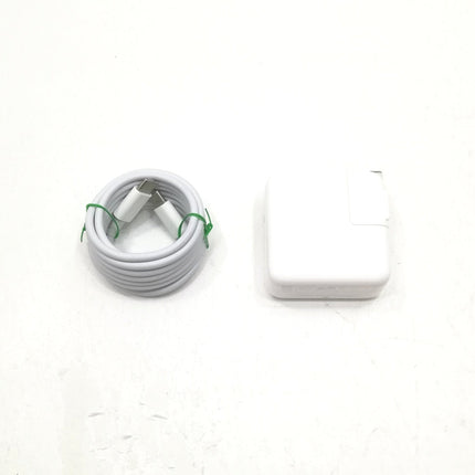 【販売強化プライス！】MacBook Air M1 / 13インチ / Mid2020 / 16GB / 256GB / シルバー / ランク:C / MGN93J/A / 【中古品管理番号:41311】
