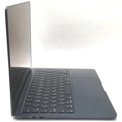 MacBook Air M4 / 13インチ / 2025 / 16GB / 256GB / ミッドナイト / ランク:B / MW123J/A / 【中古品管理番号:41316】