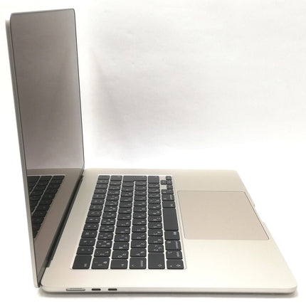MacBook Air M2 / 15インチ / 2023 / 8GB / 256GB / スターライト / ランク:B / MQKU3J/A / 【中古品管理番号:41321】
