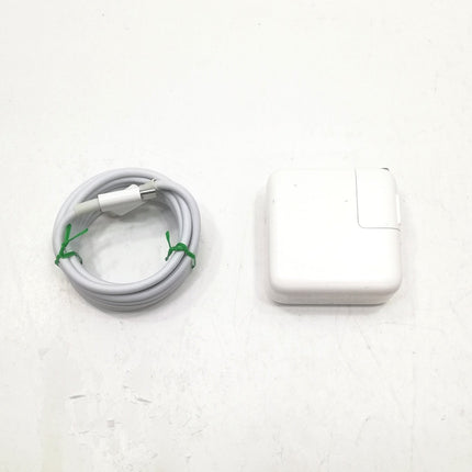 【販売強化プライス！】MacBook Air M1 / 13インチ / Mid2020 / 8GB / 512GB / シルバー / ランク:C / MGNA3J/A / 【中古品管理番号:41323】