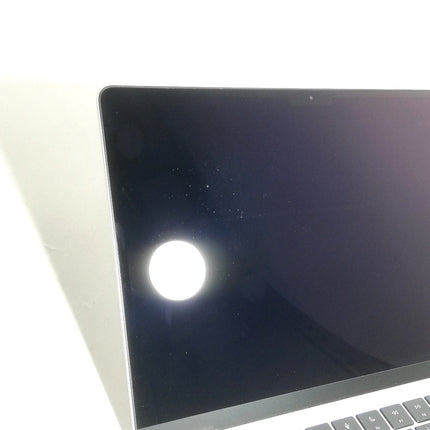 MacBook Air M2 / 13インチ / 2022 / 8GB / 256GB / スターライト / ランク:D / MLY13J/A / 【中古品管理番号:41333】