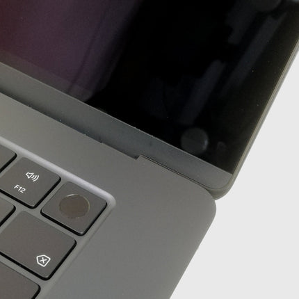 MacBook Air M2 / 15インチ / 2023 / 8GB / 256GB / ミッドナイト / ランク:B / MQKW3J/A / 【中古品管理番号:41335】