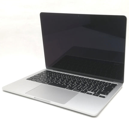 MacBook Air M2 / 13インチ / 2022(2024) / 16GB / 256GB / シルバー / ランク:A / MC7V4J/A / 【中古品管理番号:41345】
