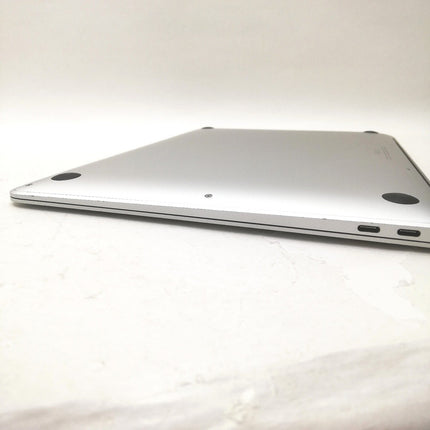 MacBook Air M1 / 13インチ / 2020 / 8GB / 512GB / シルバー / ランク:B / MGNA3J/A / A2337 【中古品管理番号:41349】