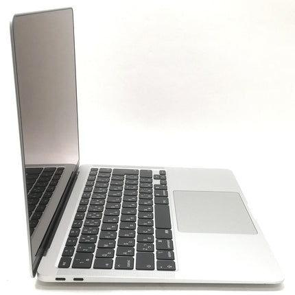 MacBook Air M1 / 13インチ / 2020 / 8GB / 512GB / シルバー / ランク:B / MGNA3J/A / A2337 【中古品管理番号:41349】