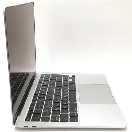 MacBook Air M1 / 13インチ / Mid2020 / 8GB / 256GB / シルバー / ランク:B / MGN93J/A / 【中古品管理番号:41360】