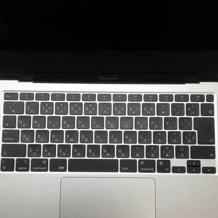 MacBook Air M1 / 13インチ / Mid2020 / 8GB / 256GB / シルバー / ランク:B / MGN93J/A / 【中古品管理番号:41369】