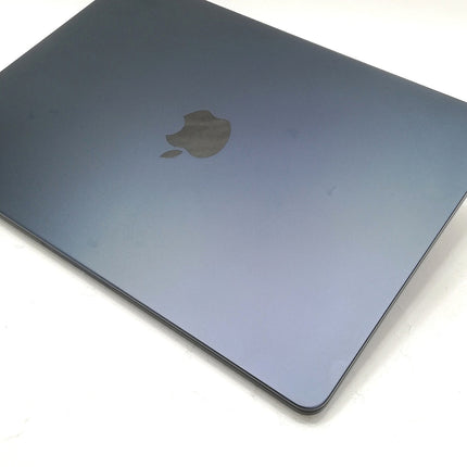 MacBook Air M2 / 13インチ / 2022 / 8GB / 256GB / ミッドナイト / ランク:B / MLY33J/A / A2681 【中古品管理番号:41384】