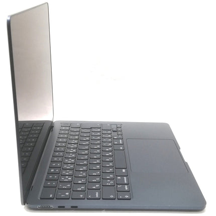 MacBook Air M2 / 13インチ / 2022 / 8GB / 256GB / ミッドナイト / ランク:B / MLY33J/A / A2681 【中古品管理番号:41384】