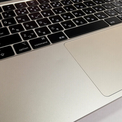 MacBook Air M2 / 13インチ / 2022 / 8GB / 256GB / スターライト / ランク:B / MLY13J/A / A2681 【中古品管理番号:41419】