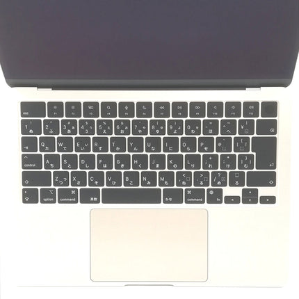 MacBook Air M2 / 13インチ / 2022(2024) / 16GB / 256GB / スターライト / ランク:A / MC7W4J/A / 【中古品管理番号:41456】