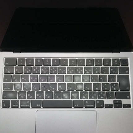 MacBook Air M2 / 13インチ / 2022 / 16GB / 256GB / スペースグレイ / ランク:B / MLXW3J/A / A2681 【中古品管理番号:41465】