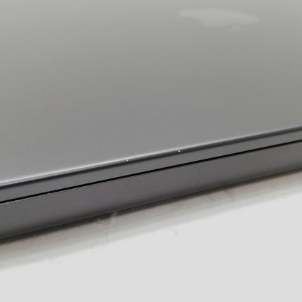 MacBook Pro M5 / 14インチ / 2025 / 24GB / 1TB / スペースブラック / ランク:B / MDE34J/A / 【中古品管理番号:41477】