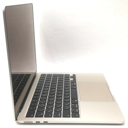 MacBook Air M3 / 13インチ / 2024 / 16GB / 256GB / スターライト / ランク:C / MC8J4J/A / 【中古品管理番号:41490】