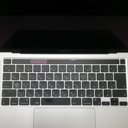 【販売強化プライス！】MacBook Pro M2 / 13インチ / 2022 / 8GB / 512GB / シルバー / ランク:B / MNEQ3J/A / 【中古品管理番号:41499】