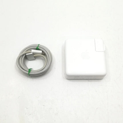 MacBook Pro M2Pro / 14インチ / 2023 / 16GB / 512GB / シルバー / ランク:C / MPHH3J/A / 【中古品管理番号:41506】