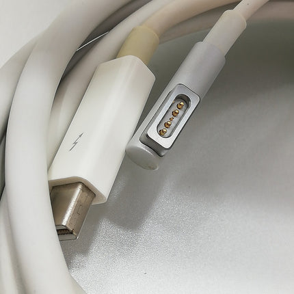 Thunderbolt Display / 27インチ / シルバー / ランク:B / MC914J/A / 【中古品管理番号:41509】