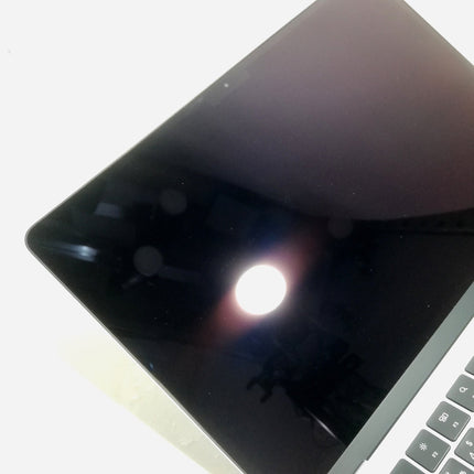 MacBook Air M4 / 13インチ / 2025 / 16GB / 256GB / スカイブルー / ランク:B / MC6T4J/A / 【中古品管理番号:41511】
