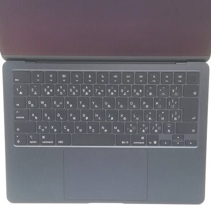 MacBook Air M4 / 13インチ / 2025 / 16GB / 256GB / ミッドナイト / ランク:A / MW123J/A / 【中古品管理番号:41512】