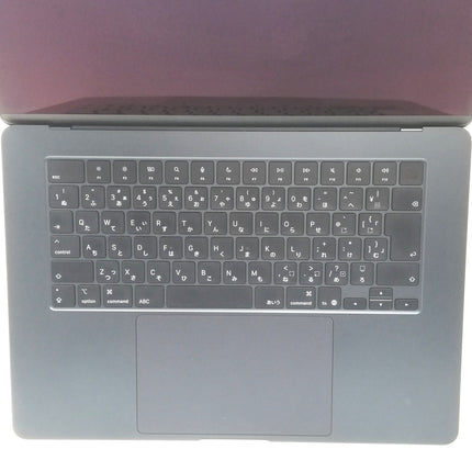MacBook Air M4 / 15インチ / 2025 / 16GB / 256GB / ミッドナイト / ランク:B / MW1L3J/A / 【中古品管理番号:41547】