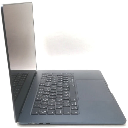 MacBook Air M4 / 15インチ / 2025 / 16GB / 256GB / ミッドナイト / ランク:B / MW1L3J/A / 【中古品管理番号:41547】