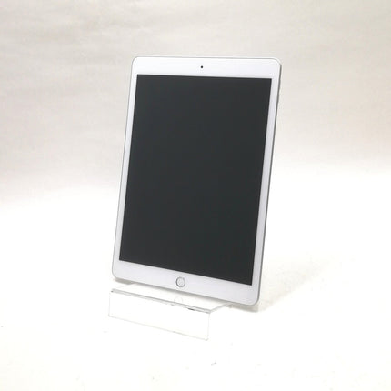 iPad 第8世代 Wi-Fi / 10.2インチ / 2020 / 32GB / シルバー / ランク:C / MYLA2J/A / A2270 【中古品管理番号:41584】