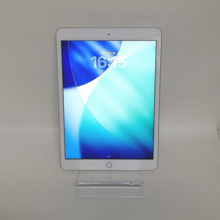 iPad 第8世代 Wi-Fi / 10.2インチ / 2020 / 32GB / シルバー / ランク:C / MYLA2J/A / A2270 【中古品管理番号:41602】