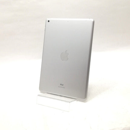 iPad 第8世代 Wi-Fi / 10.2インチ / 2020 / 32GB / シルバー / ランク:B / MYLA2J/A / A2270 【中古品管理番号:41604】