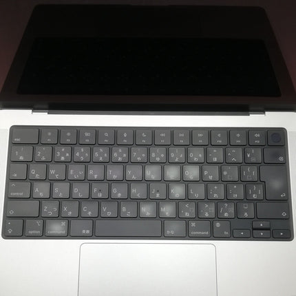 MacBook Pro M3 Pro / 14インチ / 2023 / 18GB / 512GB / シルバー / ランク:C / MRX63J/A / 【中古品管理番号:41606】
