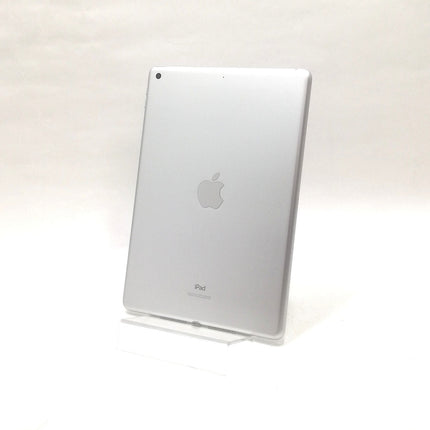 iPad 第8世代 Wi-Fi / 10.2インチ / 2020 / 32GB / シルバー / ランク:B / MYLA2J/A / A2270 【中古品管理番号:41623】