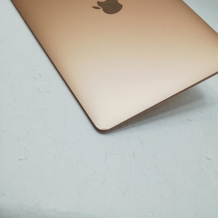 MacBook Air Retina Display / 13インチ / 2019 / 8GB / 256GB / ゴールド / ランク:B / MVFN2J/A / 【中古品管理番号:41625】