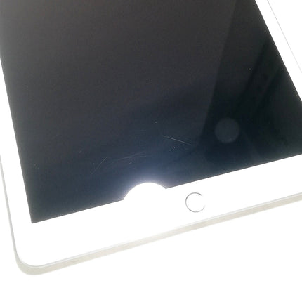 iPad 第8世代 Wi-Fi / 10.2インチ / 2020 / 32GB / シルバー / ランク:C / MYLA2J/A / A2270 【中古品管理番号:41632】