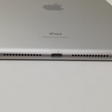 iPad 第8世代 Wi-Fi / 10.2インチ / 2020 / 32GB / シルバー / ランク:B / MYLA2J/A / A2270 【中古品管理番号:41638】