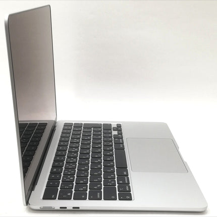 MacBook Air M4 / 13インチ / 2025 / 16GB / 256GB / シルバー / ランク:A / MW0W3J/A / 【中古品管理番号:41651】
