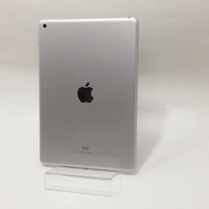 iPad / Wi-Fiモデル / 10.2インチ / 第8世代 / 2020 / 32GB / シルバー / ランク:B / MYLA2J/A / A2270 【中古品管理番号:41668】