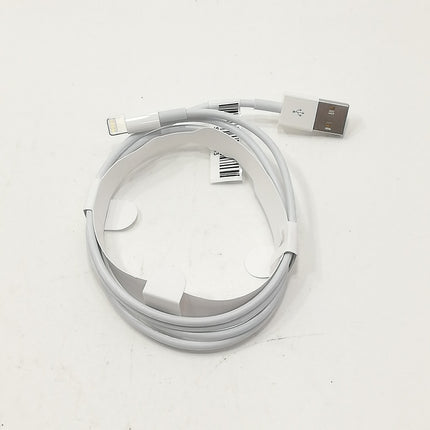 iPad 第8世代 Wi-Fi / 10.2インチ / 2020 / 32GB / シルバー / ランク:B / MYLA2J/A / A2270 【中古品管理番号:41713】
