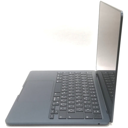 MacBook Air M2 / 13インチ / 2022(2024) / 16GB / 256GB / ミッドナイト / ランク:B / MC7X4J/A / 【中古品管理番号:41784】
