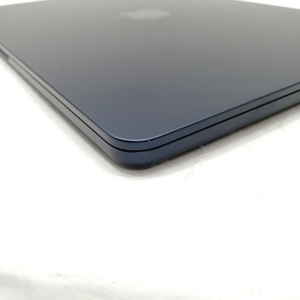 MacBook Air M2 / 13インチ / 2022(2024) / 16GB / 256GB / ミッドナイト / ランク:B / MC7X4J/A / 【中古品管理番号:41797】