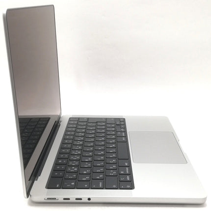 MacBook Pro M5 Pro / 14インチ / 2026 / 24GB / 1TB / シルバー / ランク:A / MGDN4J/A / A3426 【中古品管理番号:41798】