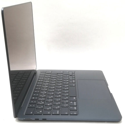 MacBook Air M2 / 13インチ / 2022 / 16GB / 256GB / ミッドナイト / ランク:A / MC7X4J/A / A2681 【中古品管理番号:41805】