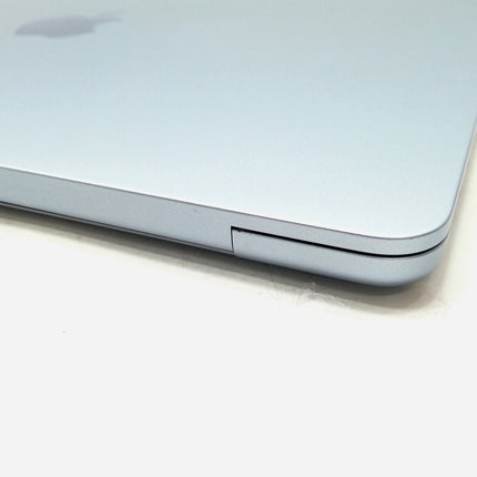MacBook Air M4 / 13インチ / 2025 / 16GB / 256GB / スカイブルー / ランク:C / MC6T4J/A / 【中古品管理番号:41807】