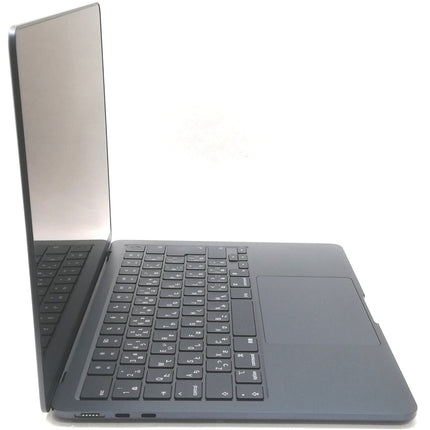 MacBook Air M2 / 13インチ / 2022 / 8GB / 256GB / ミッドナイト / ランク:B / MLY33J/A / A2681 【中古品管理番号:41815】