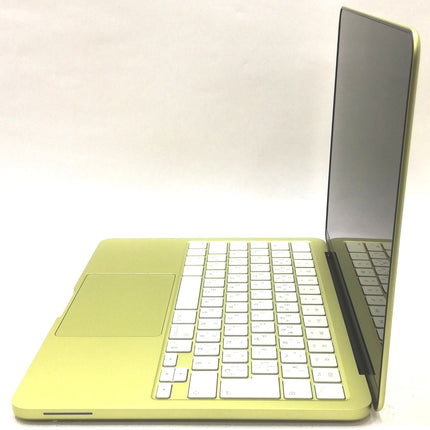 MacBook Neo / 13インチ / 2026 / 8GB / 512GB / シトラス / ランク:A / MHFE4J/A / 【中古品管理番号:41820】