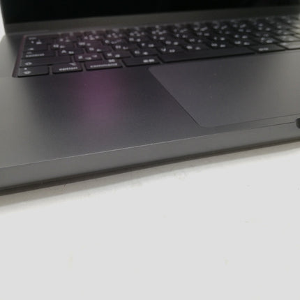 MacBook Pro M4 / 14インチ / 2024 / 16GB / 512GB / スペースブラック / ランク:D / MW2U3J/A / 【中古品管理番号:41826】
