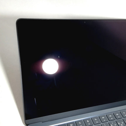 MacBook Air M3 / 13インチ / 2024 / 16GB / 256GB / ミッドナイト / ランク:B / MC8K4J/A / 【中古品管理番号:41835】