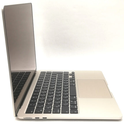 MacBook Air M2 / 13インチ / 2022 / 8GB / 256GB / スターライト / ランク:B / MLY13J/A / A2681 【中古品管理番号:41840】