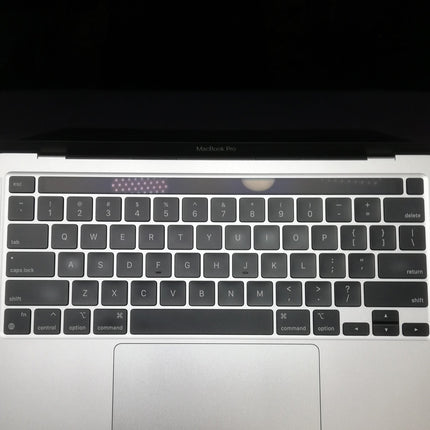 MacBook Pro M1 / 13インチ / Mid2020 / 8GB / 512GB / シルバー / ランク:B / MYDC2J/A / 【中古品管理番号:41874】
